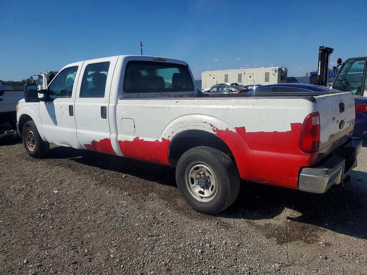 2015 Ford F-250 Sd - Wt * Cln Title * Pri Fleet * - Image 2