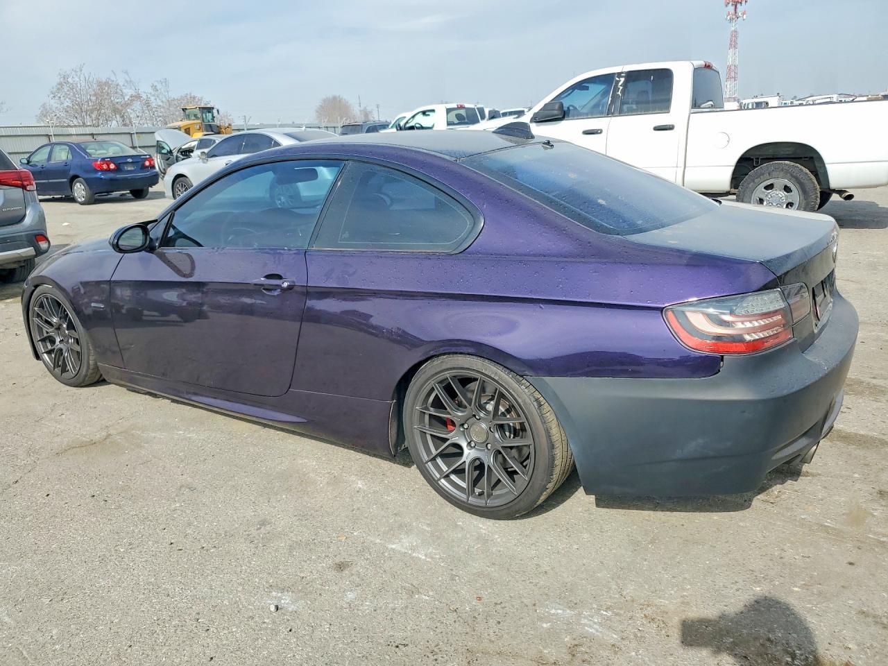 2009 BMW 335 I - Image 2