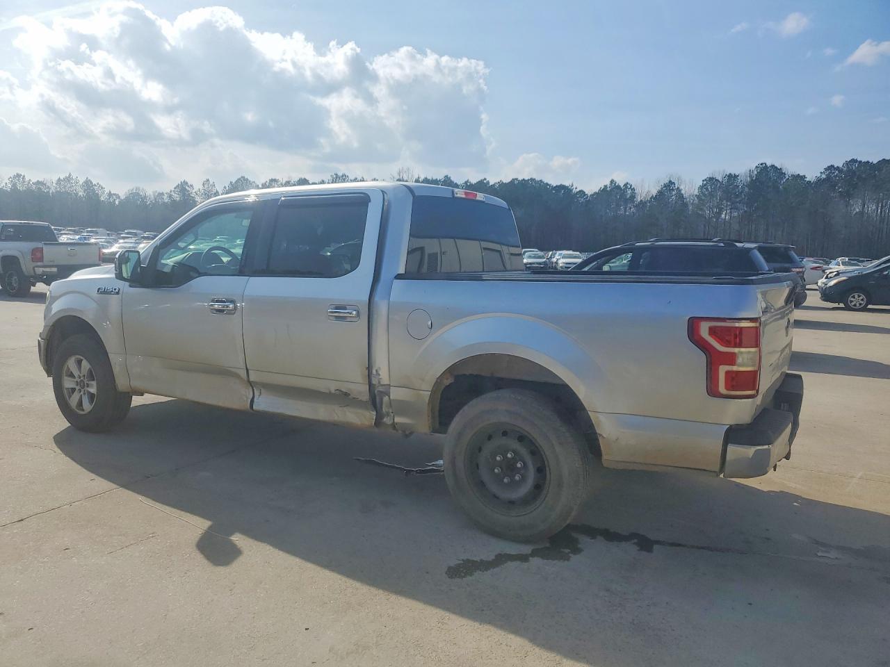2018 Ford F150 Supercrew - Фото 2