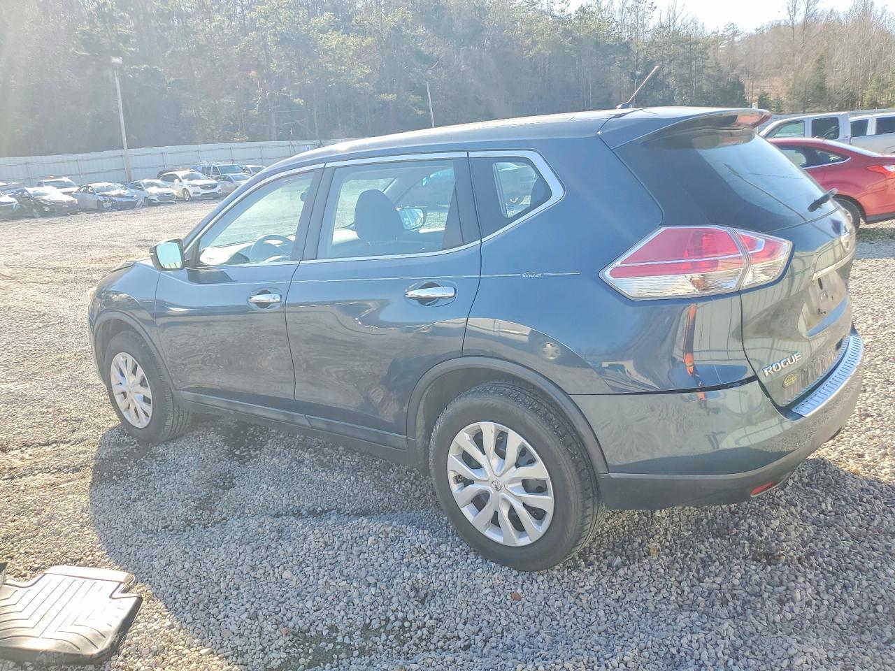 2014 Nissan Rogue S - Фото 2