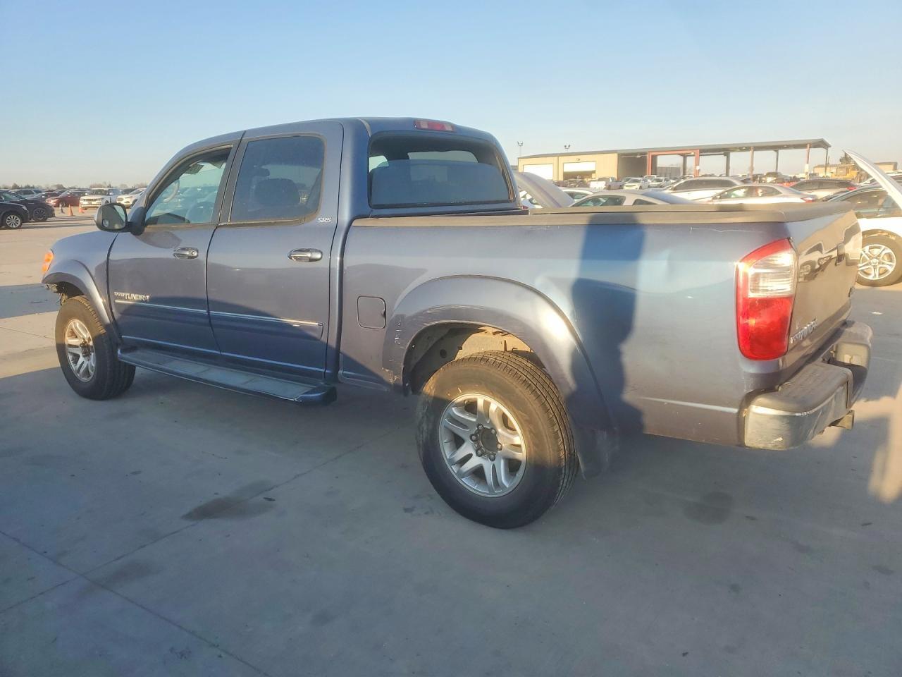 2004 Toyota Tundra Sr5 - Фото 2