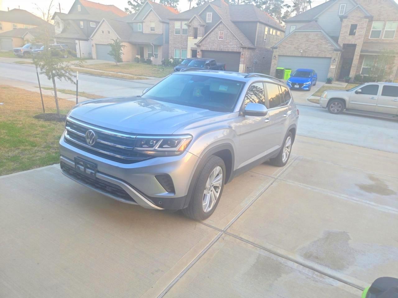 2021 Volkswagen Atlas Se - Фото 2
