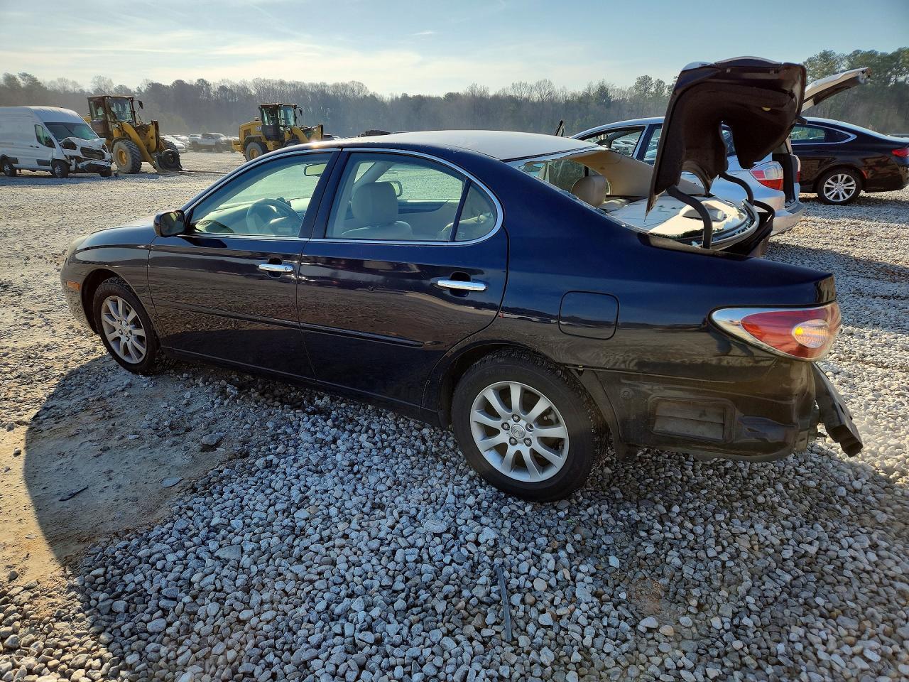 2004 Lexus Es 330 - Image 2