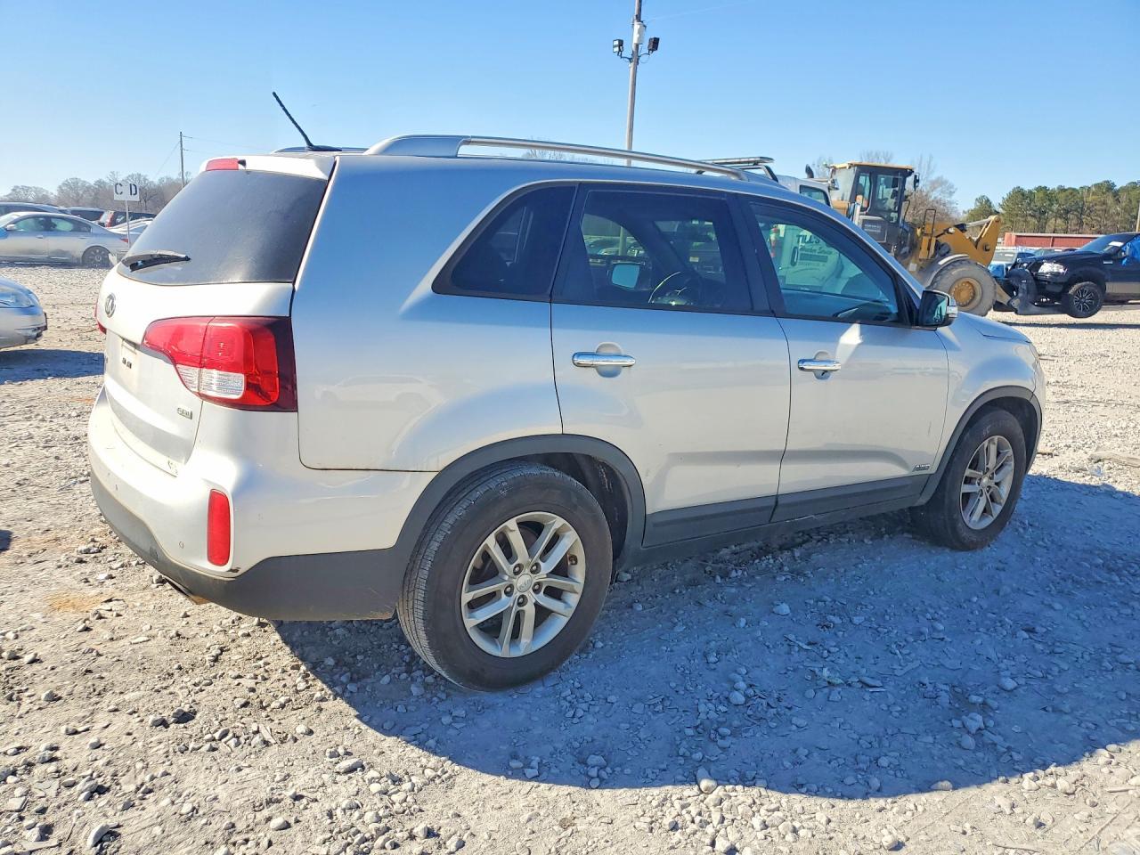 2015 Kia Sorento Lx - Image 3