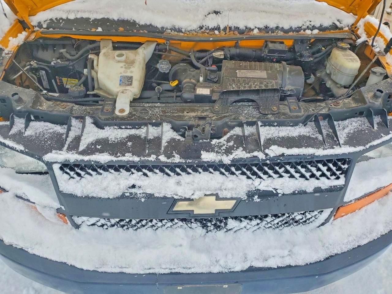 2016 Chevrolet Express G3 - Bus - Фото 7