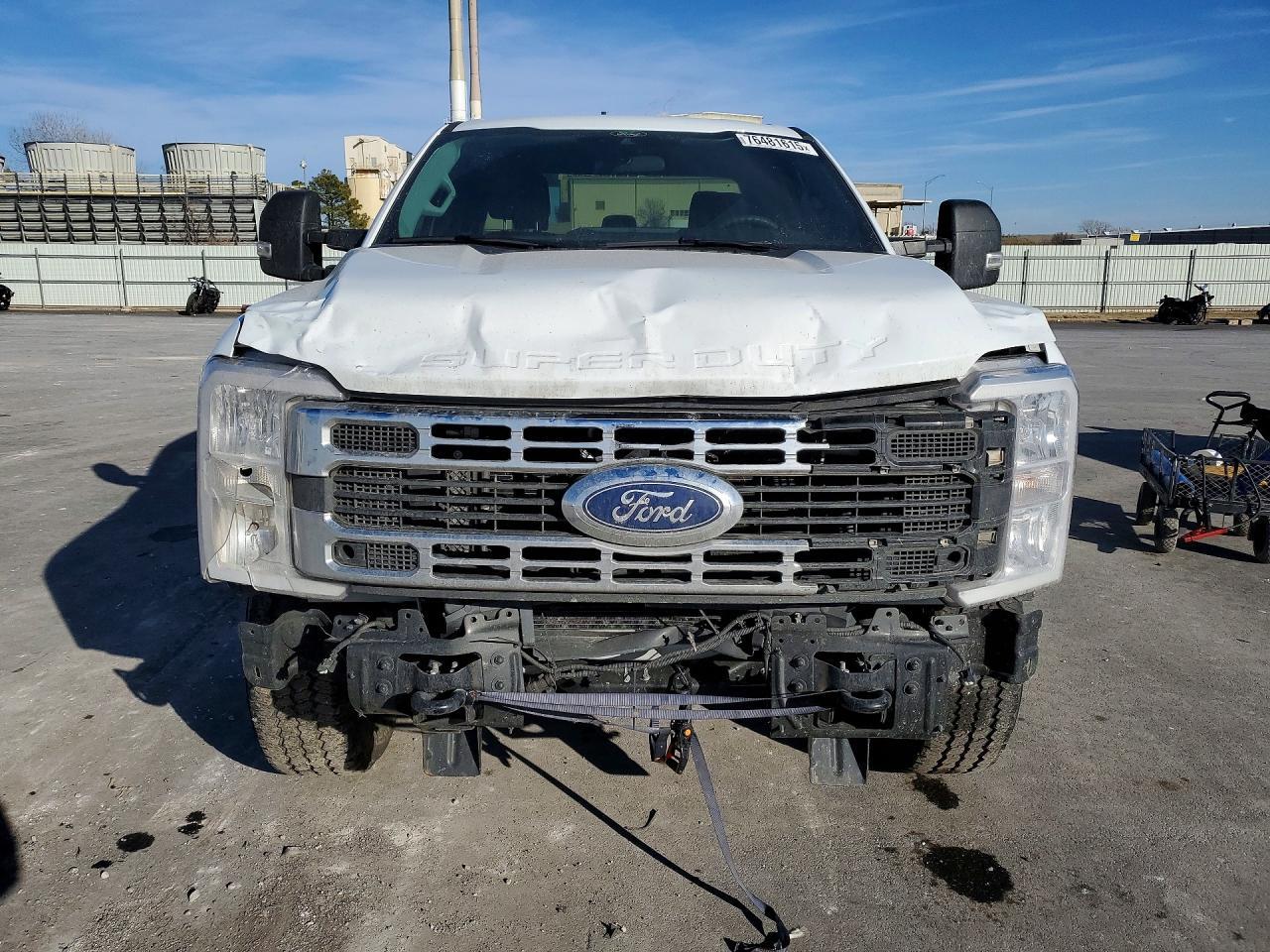 2025 Ford F350 Super Duty - Фото 5