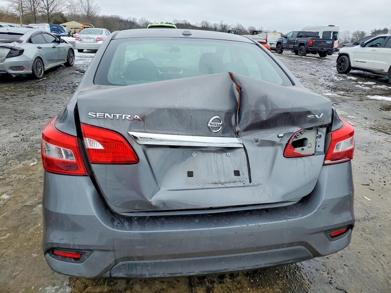 2019 Nissan Sentra S - Фото 6