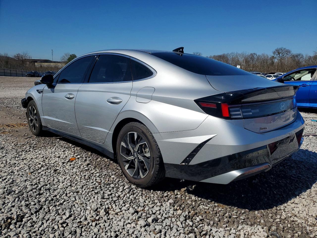 2024 Hyundai Sonata Sel - Image 2