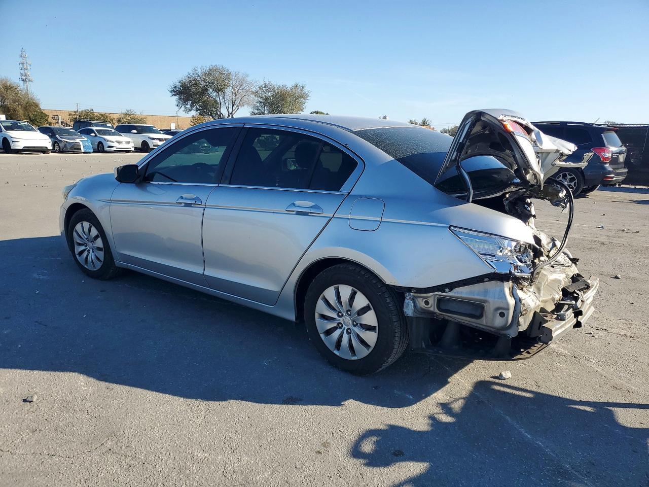 2012 Honda Accord Lx - Фото 2