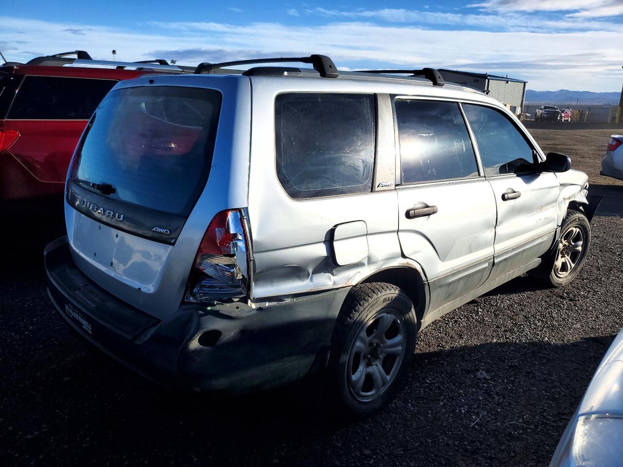 2003 Subaru Forester 2.5X - Фото 3