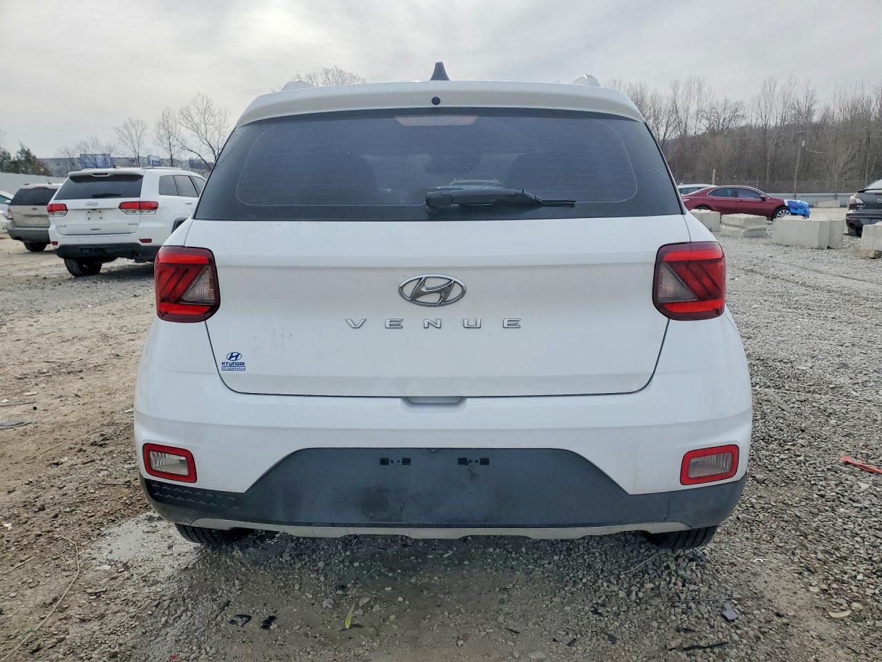 2020 Hyundai Venue Sel - Фото 6