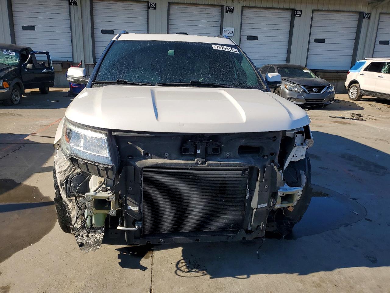 2018 Ford Explorer Limited - Фото 5