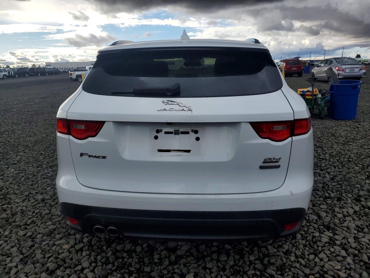 2017 Jaguar F-Pace Premium - Фото 6
