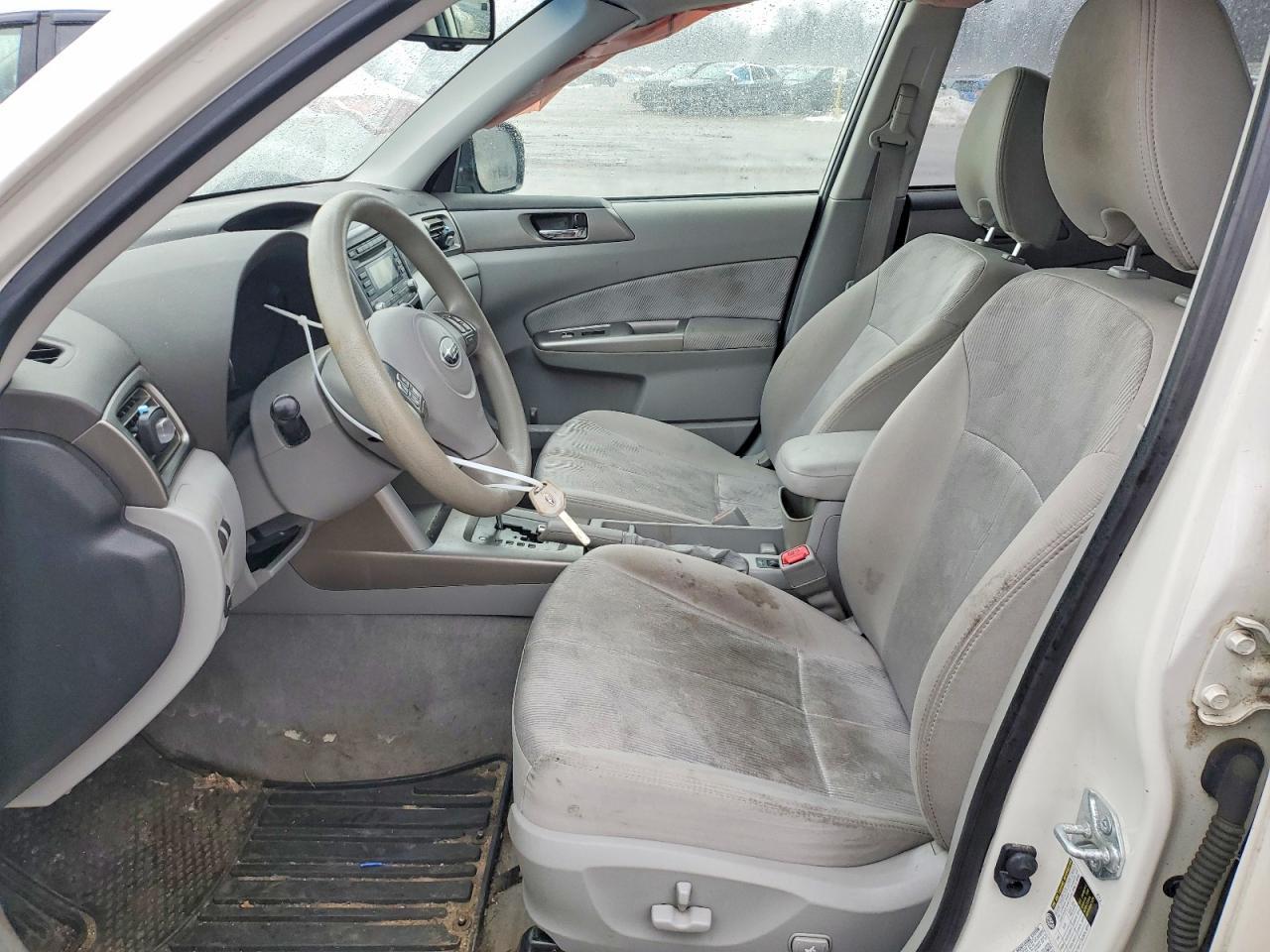 2010 Subaru Forester 2.5X Premium - Image 7