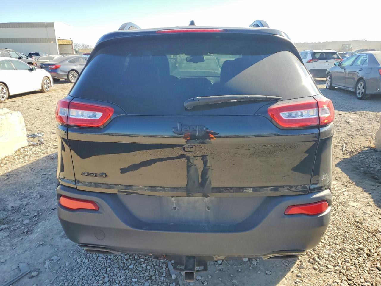 2017 Jeep Cherokee Sport - Фото 6