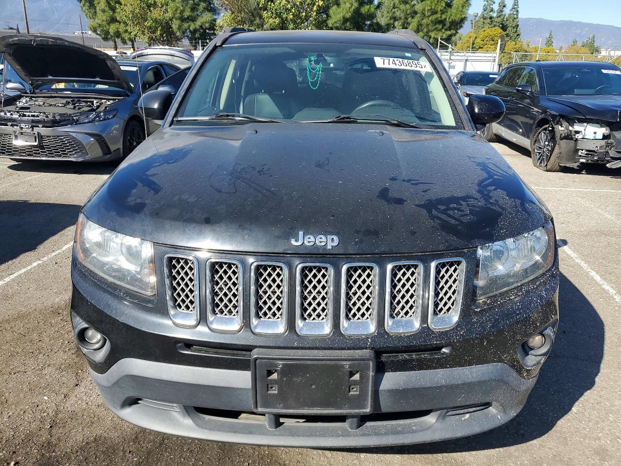 2017 Jeep Compass - Фото 5