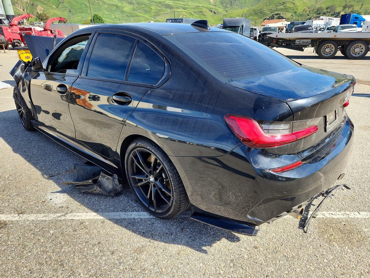 2021 BMW M340I - Фото 2