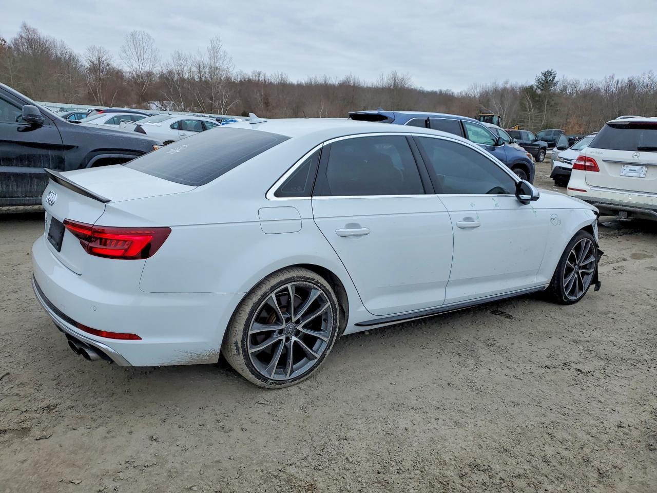 2018 Audi S4 Prestige - Фото 3