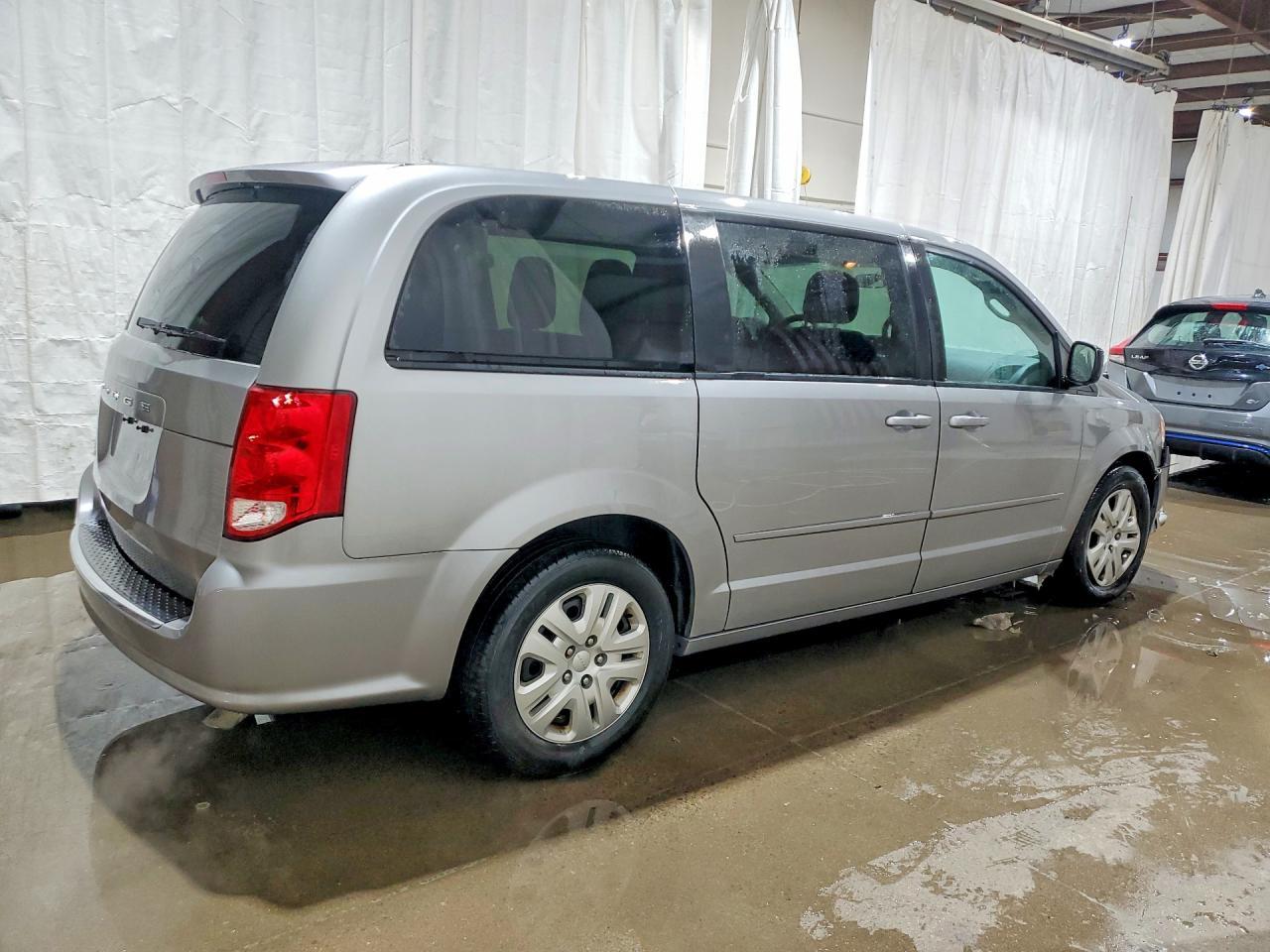2017 Dodge Grand Caravan Se - Фото 3