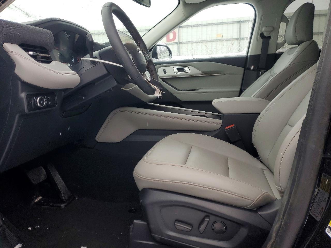 2026 Ford Explorer Active - Фото 7