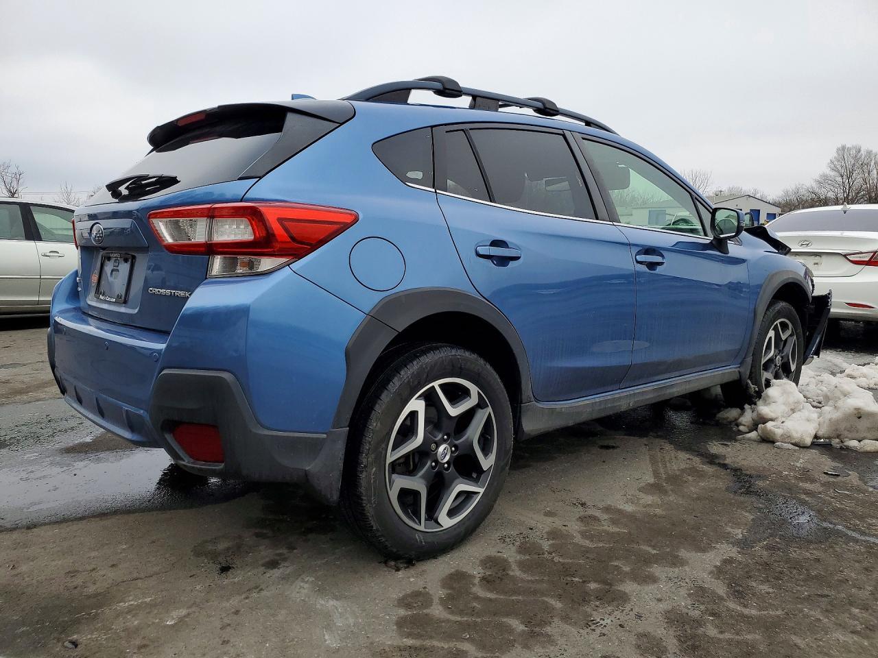 2018 Subaru Crosstrek Limited - Image 3