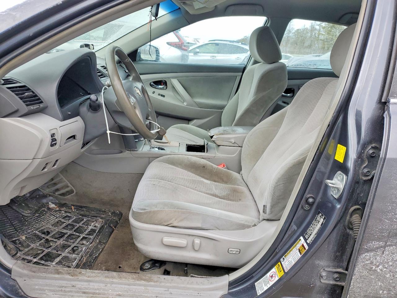 2011 Toyota Camry Base - Image 7
