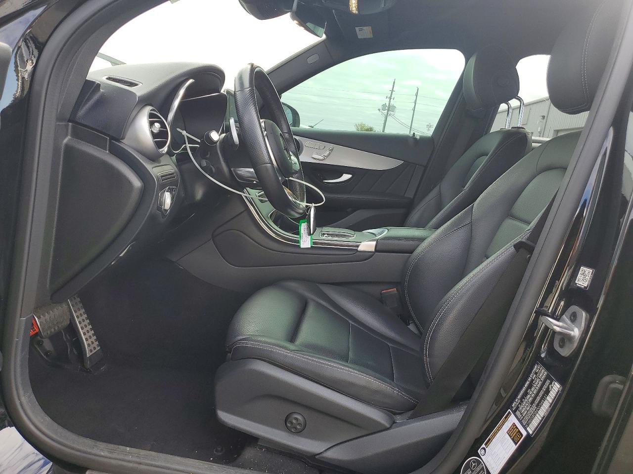 2022 Mercedes-Benz Glc 300 - Image 7