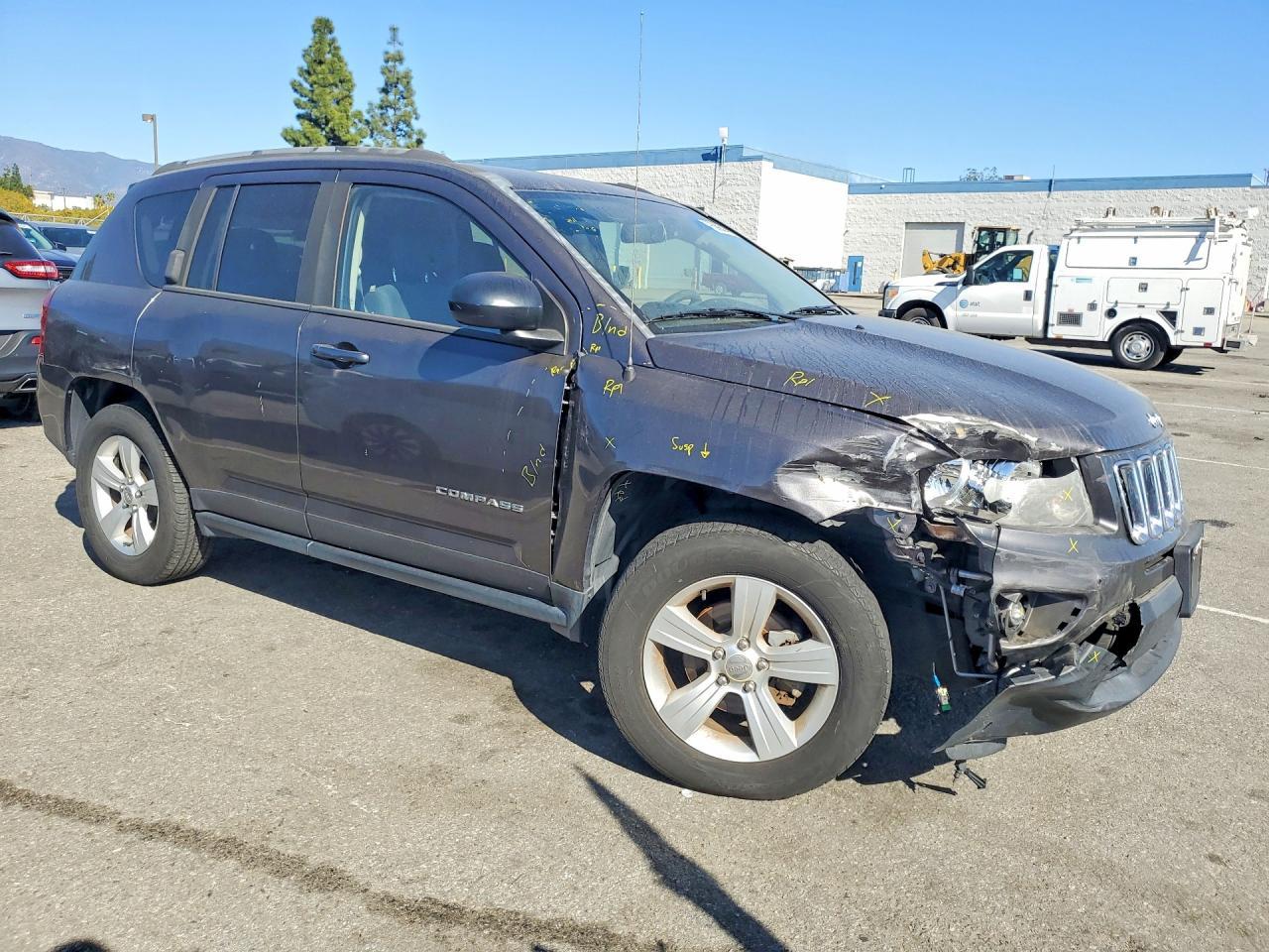 2016 Jeep Compass Sport - Фото 4