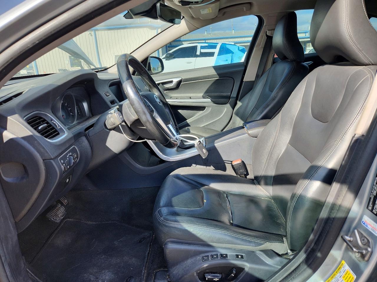 2017 Volvo S60 - Фото 7