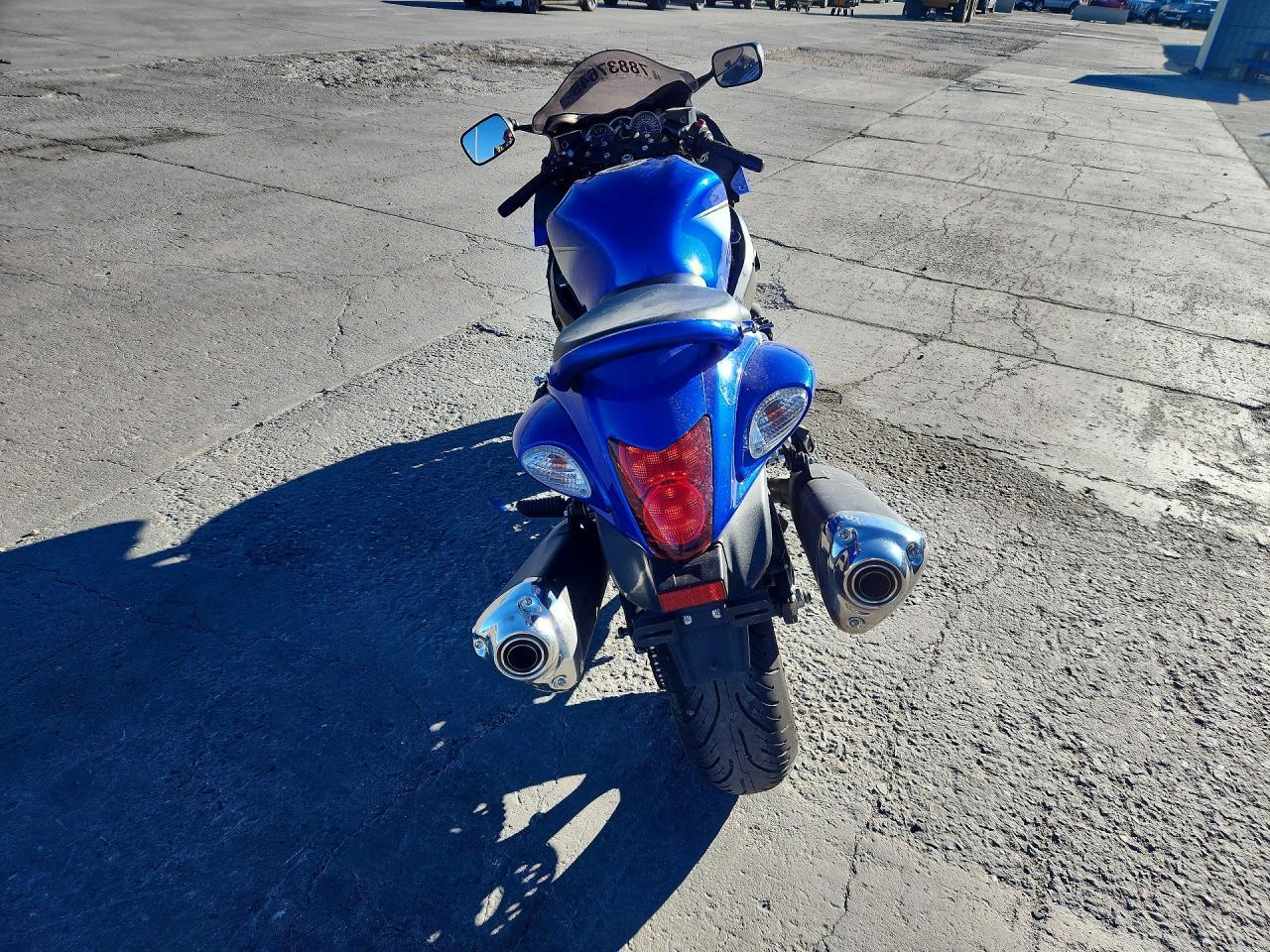 2015 Suzuki Gsx1300 Ra - Image 4