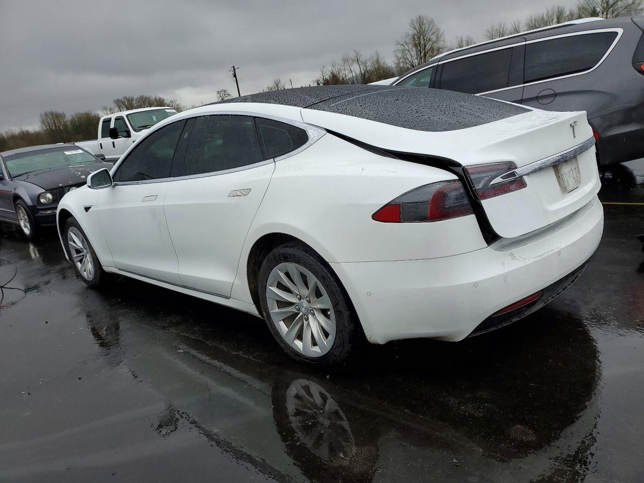 2018 Tesla Model S - Фото 2