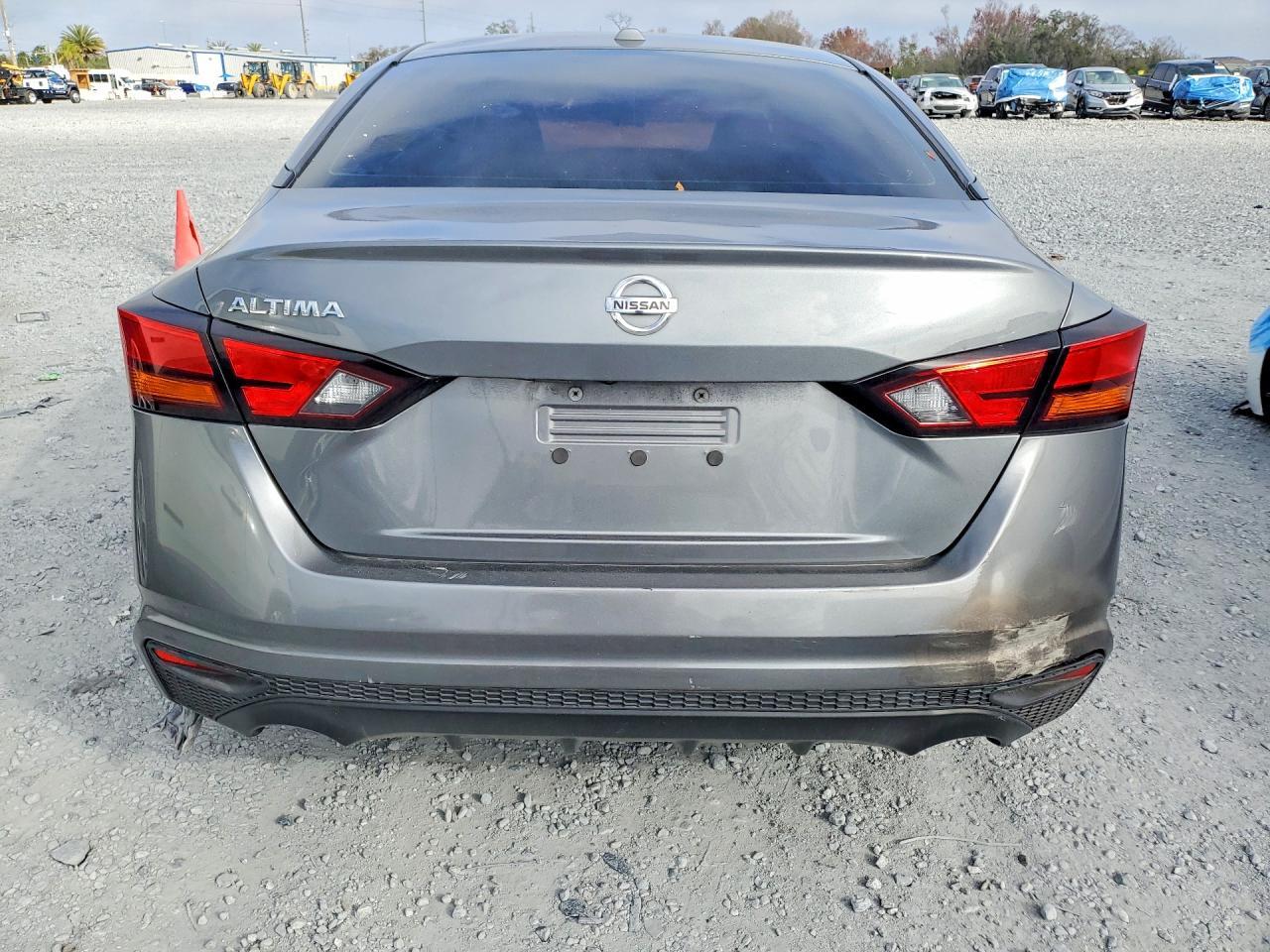 2020 Nissan Altima 2.5 S - Фото 6