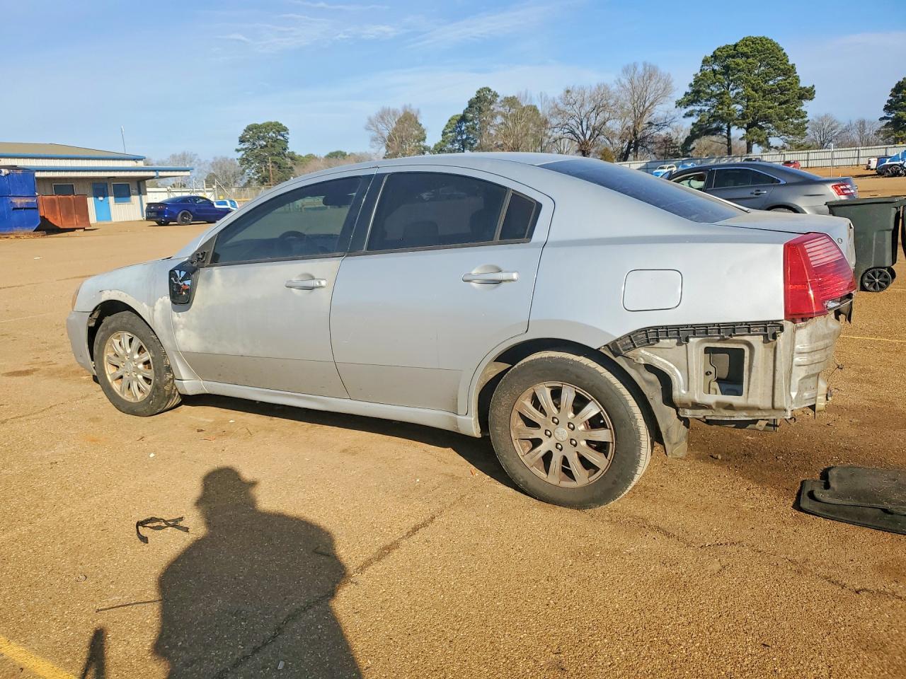 2008 Mitsubishi Galant Es - Image 2