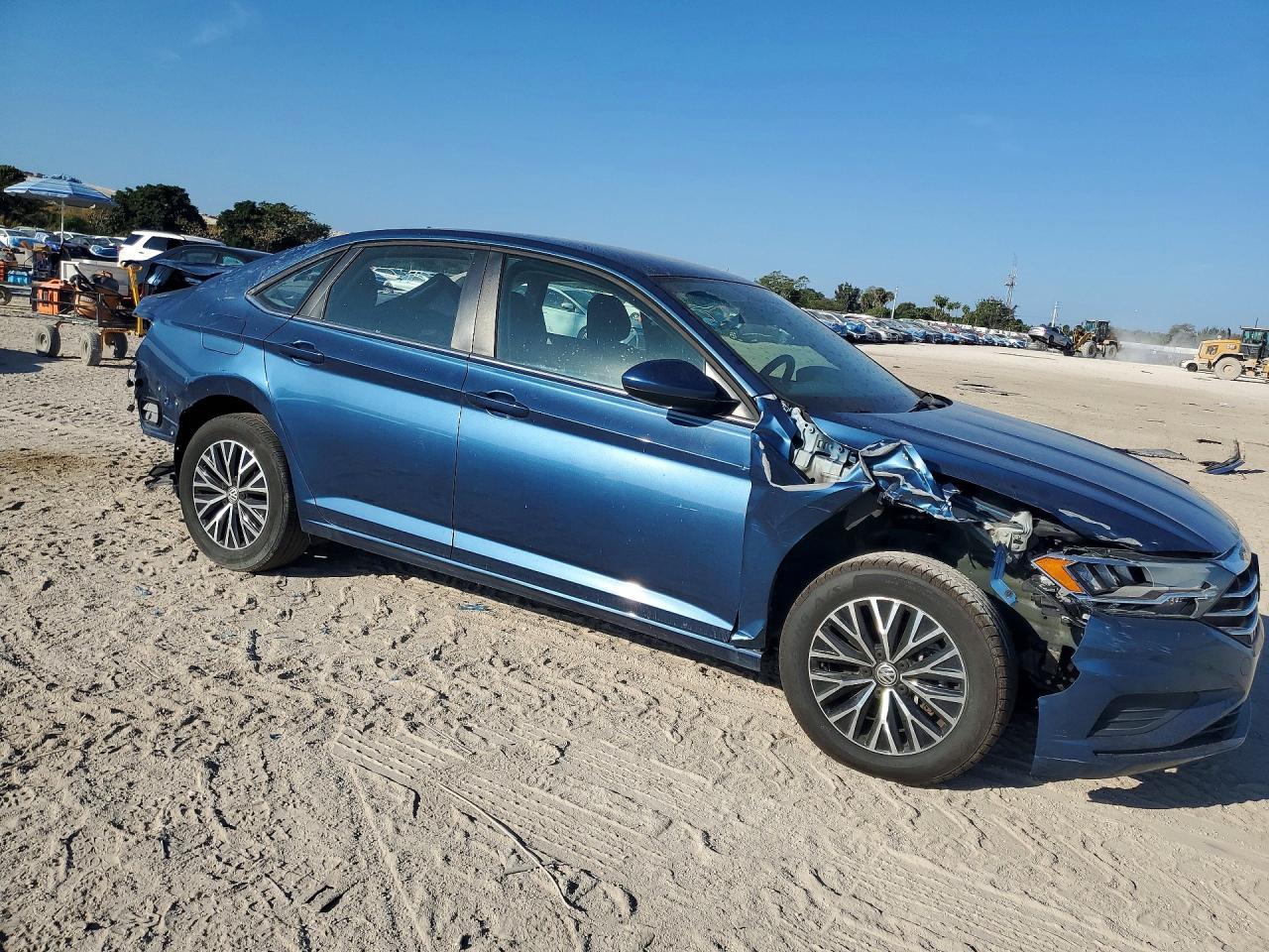 2021 Volkswagen Jetta S - Фото 4