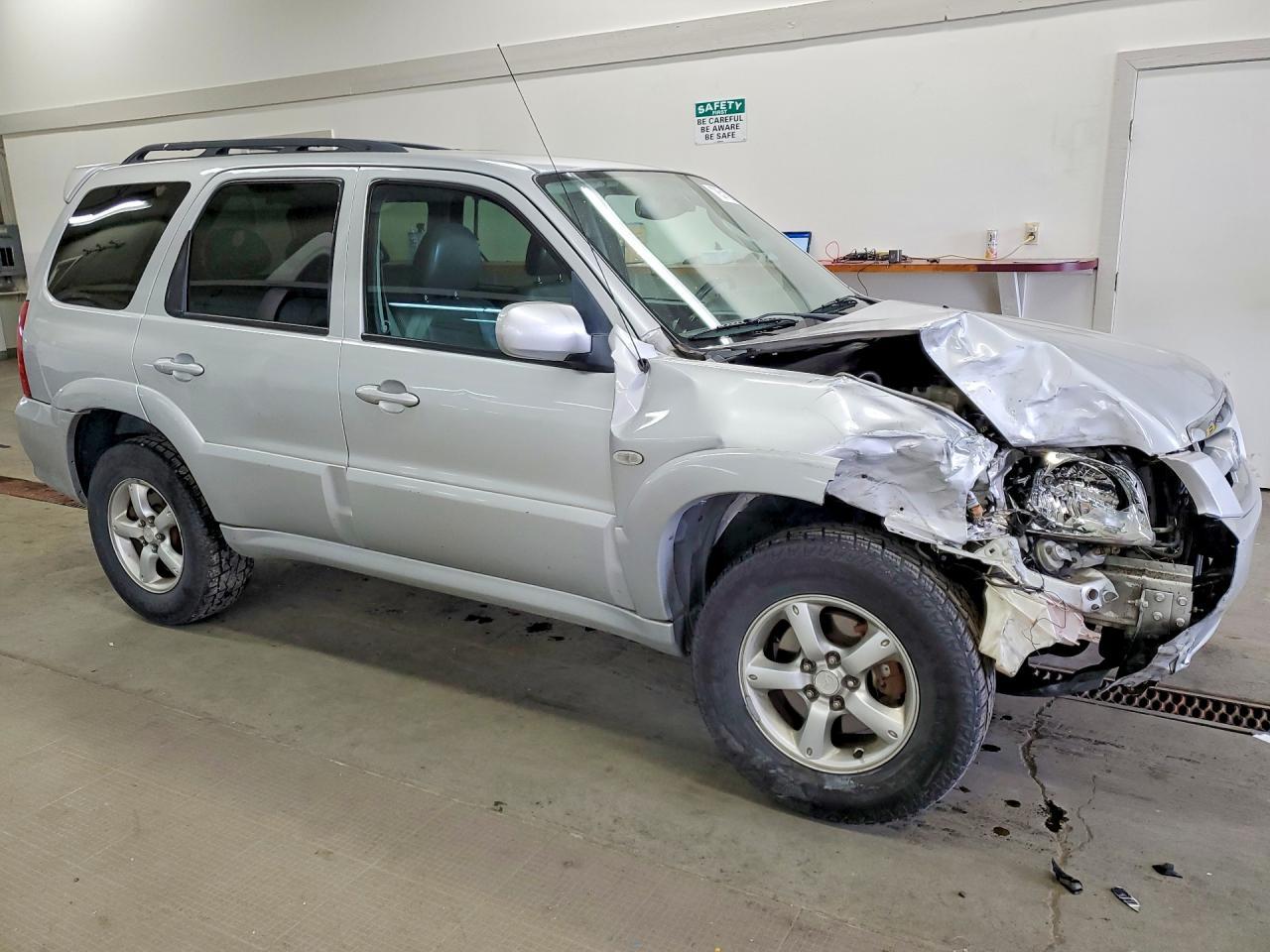 2005 Mazda Tribute S - Фото 4