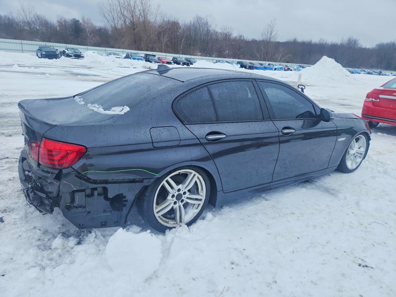 2014 BMW 535 Xi - Image 3