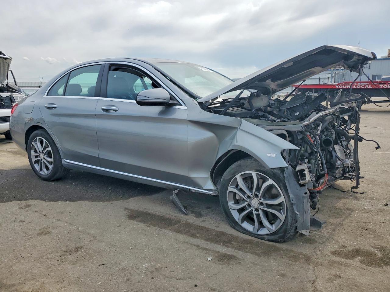 2016 Mercedes-Benz C 300 4Matic - Фото 4