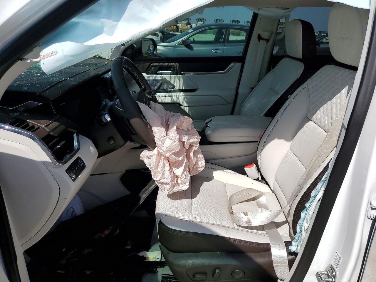 2025 GMC Acadia Denali - Фото 7