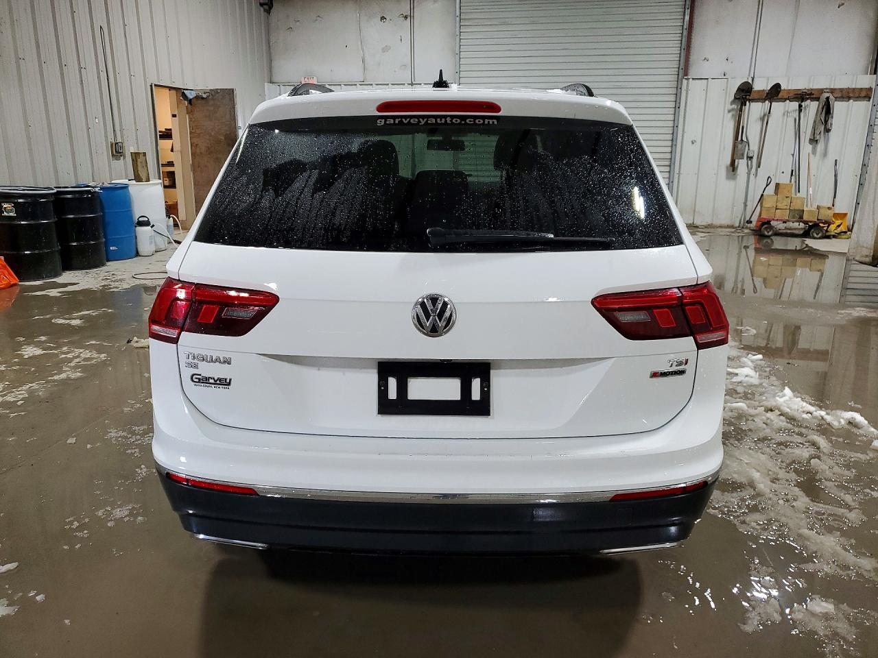 2018 Volkswagen Tiguan Se - Фото 6