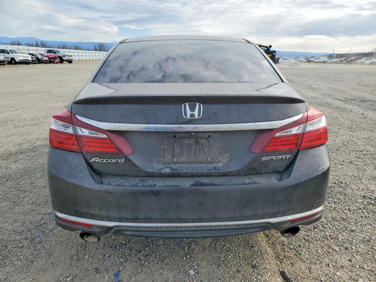 2017 Honda Accord Sport - Image 6
