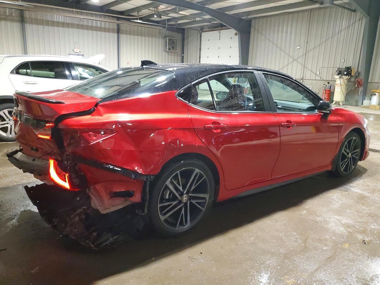 2025 Toyota Camry Xse - Фото 3