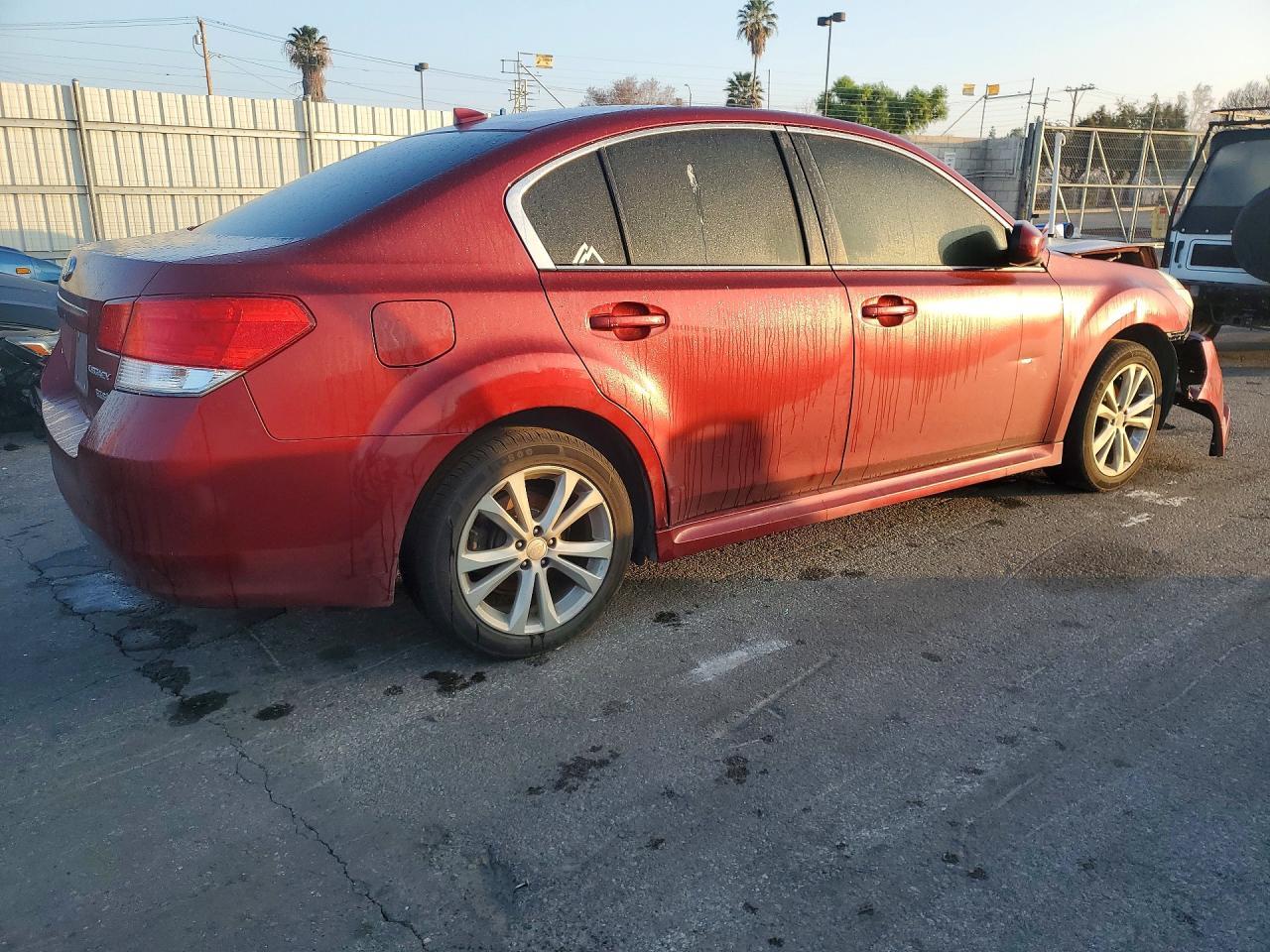 2014 Subaru Legacy 2.5I Premium - Image 3