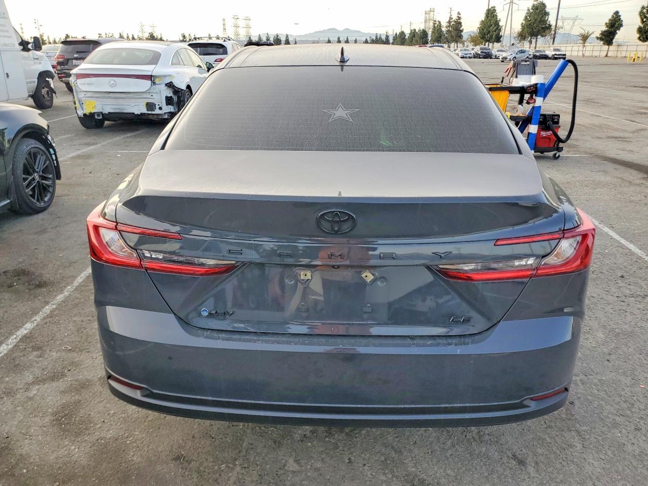 2025 Toyota Camry Xse - Фото 6