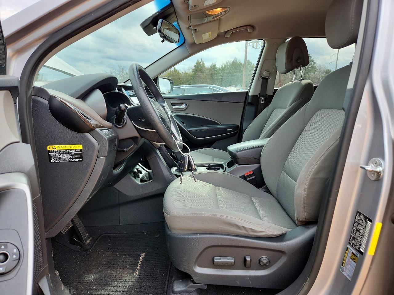 2017 Hyundai Santa Fe Se - Фото 7