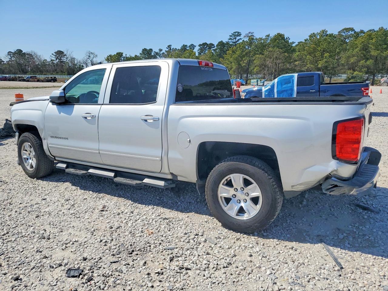 2017 Chevrolet Silverado C1500 Lt - Фото 2