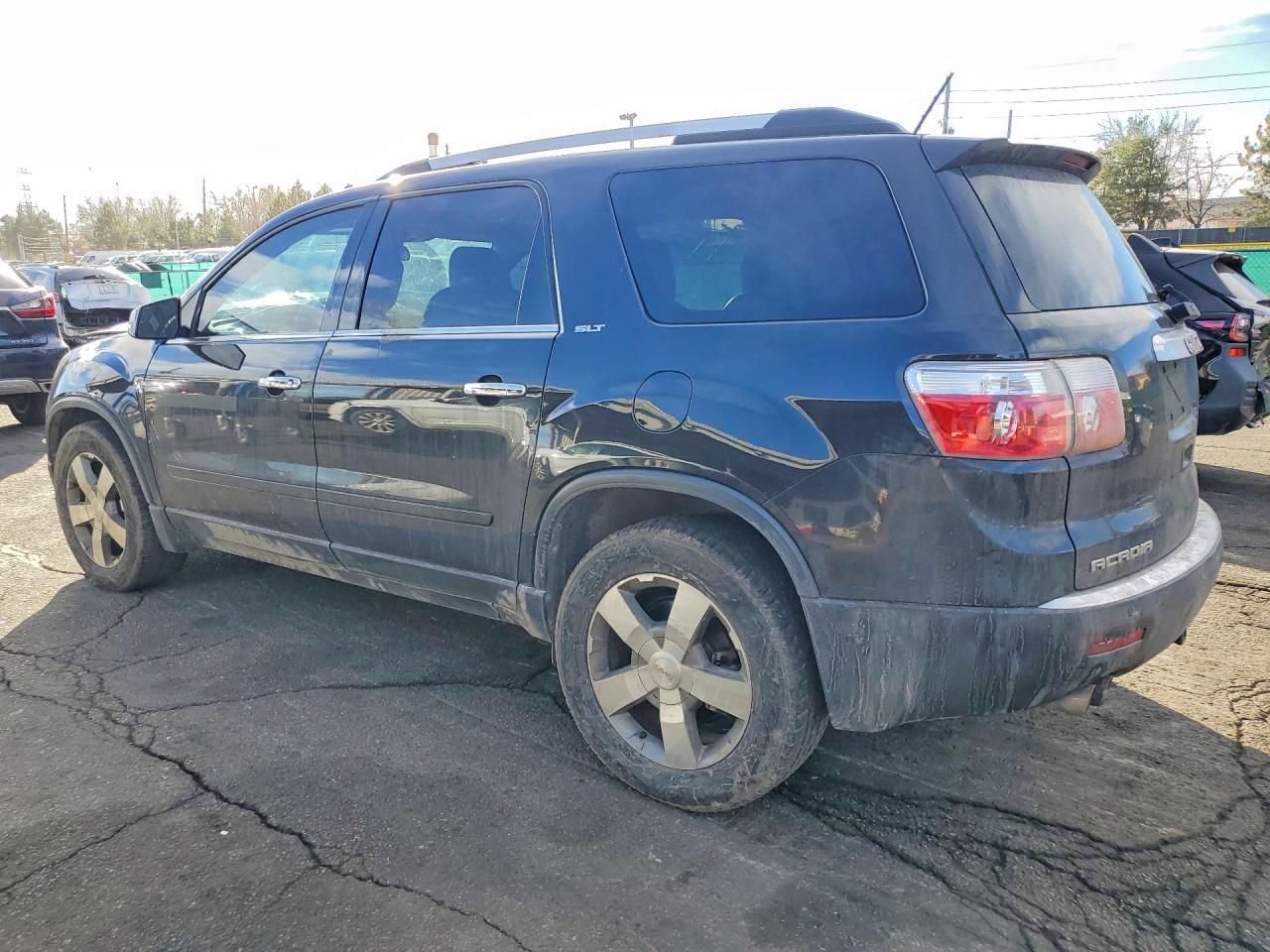 2012 GMC Acadia Slt-1 - Image 2