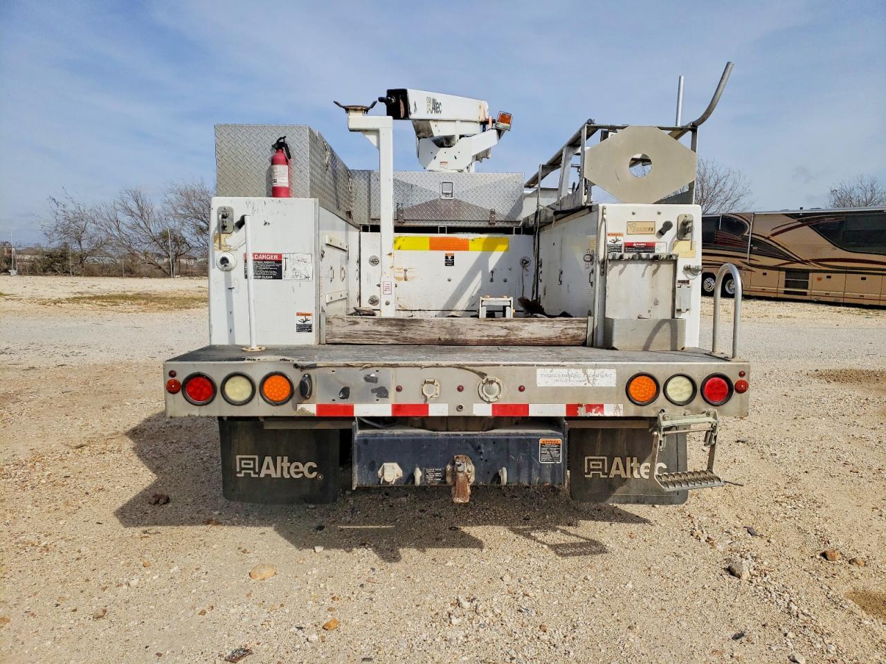 2015 Ford F450 Super Duty - Фото 6