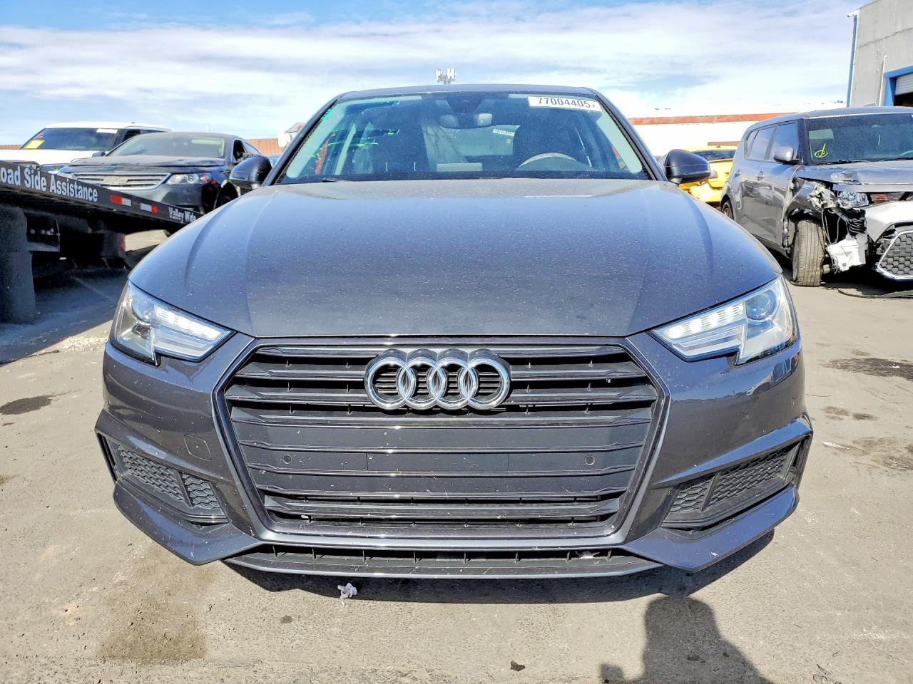 2019 Audi A4 Premium - Фото 5