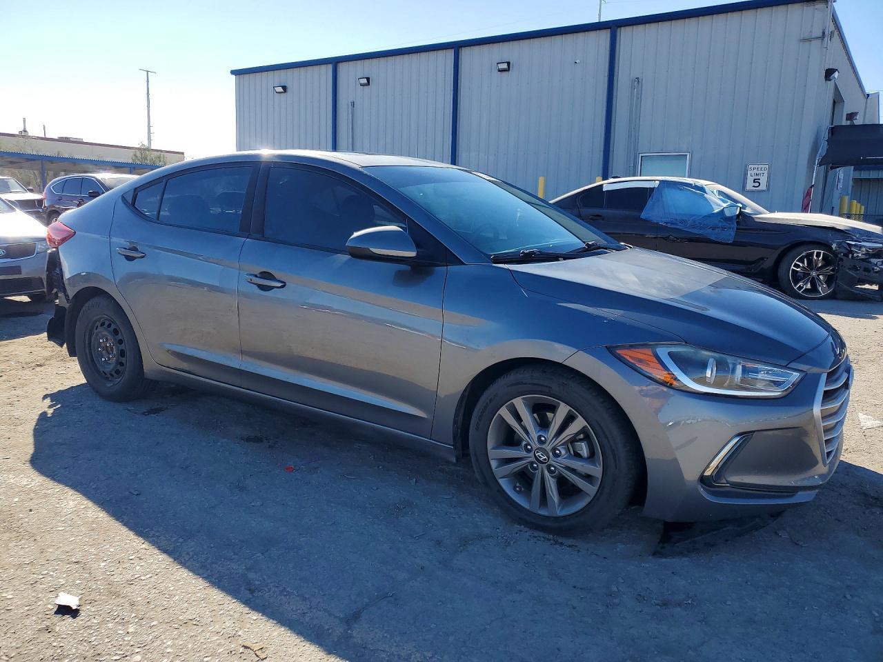 2018 Hyundai Elantra Value Edition - Image 4