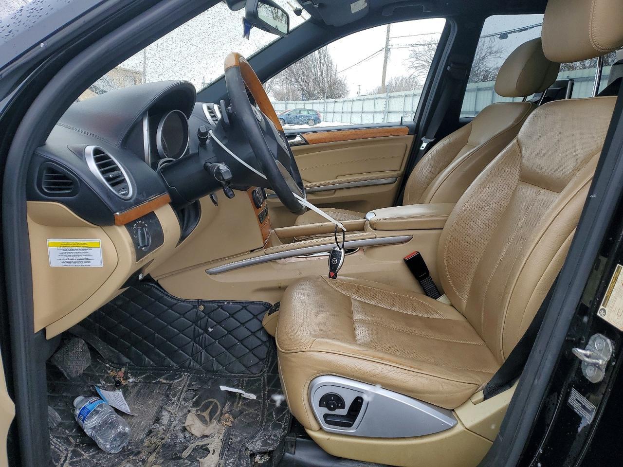 2012 Mercedes-Benz Gl 550 4Matic - Image 7